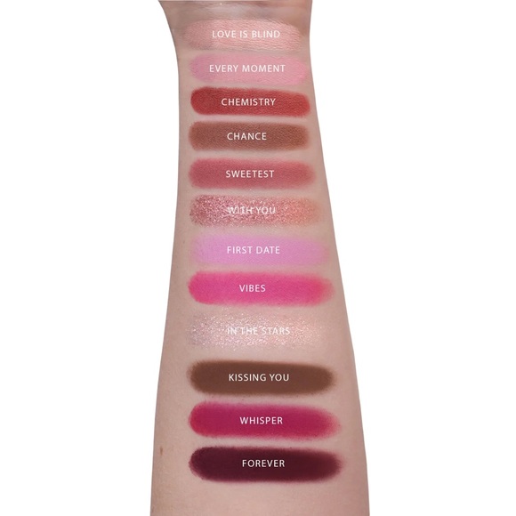 Moira Pink and Neutral Glitter and Matte Travel Eyeshadow Palette (Loved by You) - Picture 5 of 6